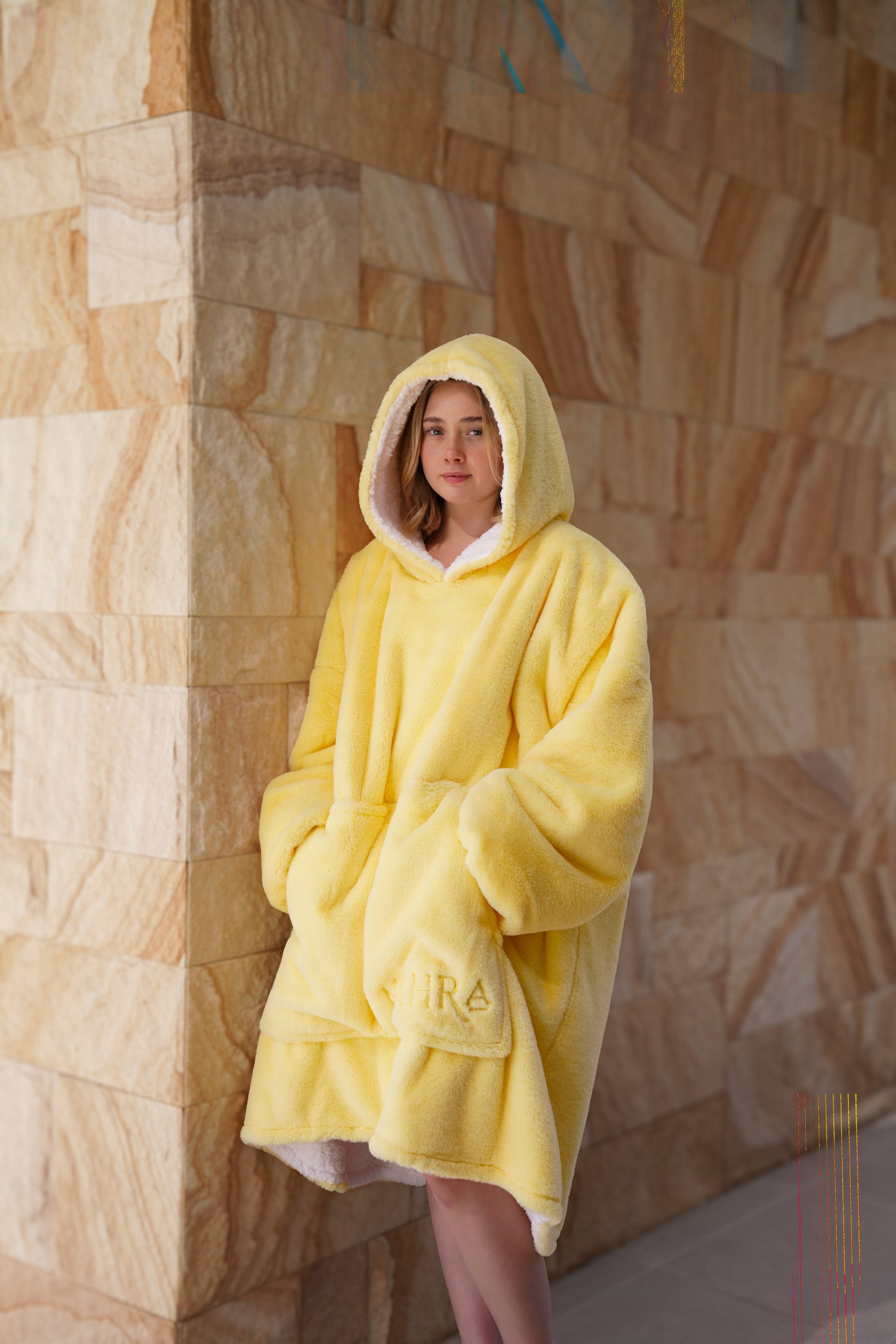 Moletom Oversized Com Capuz Limoncello