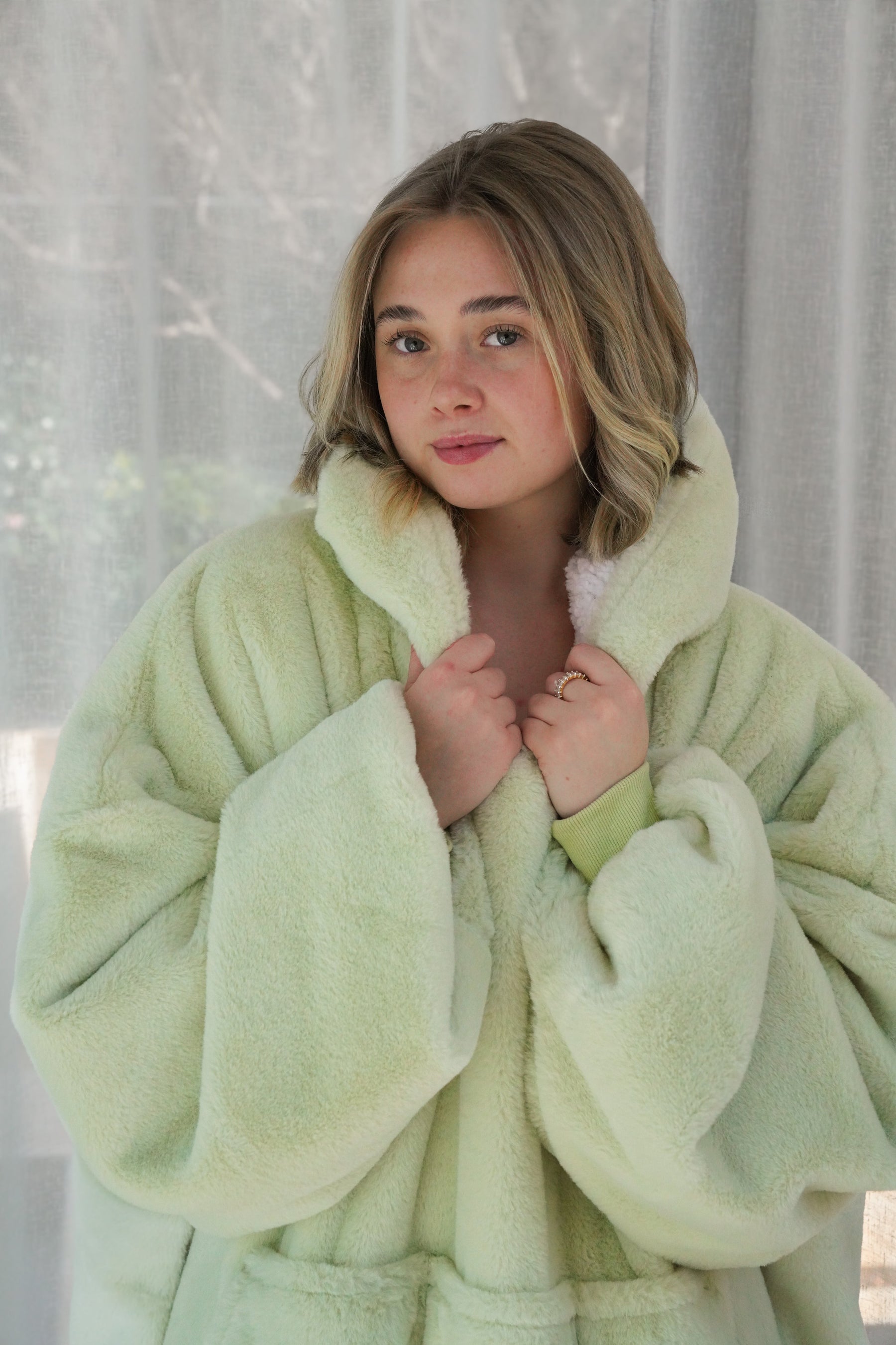Moletom Oversized Com Capuz Long Kiwi