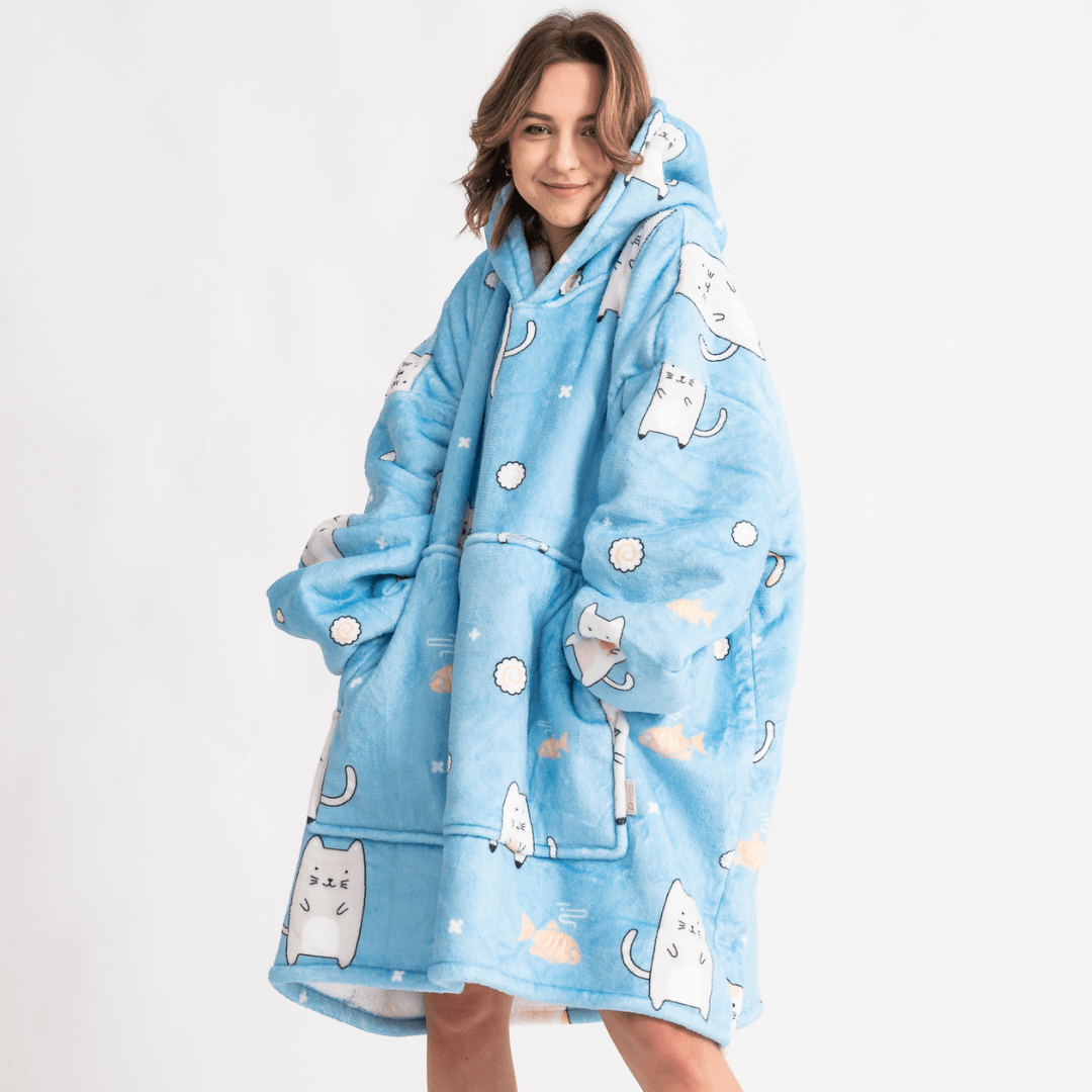 Moletom Oversized Com Capuz Gatinhos Brancos