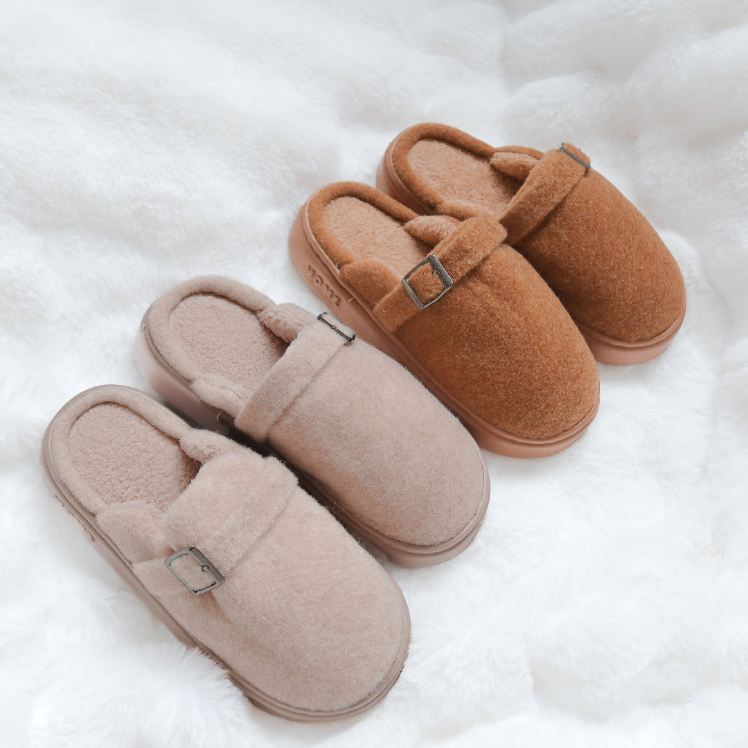 Pantufas Plush Ava com Plataforma