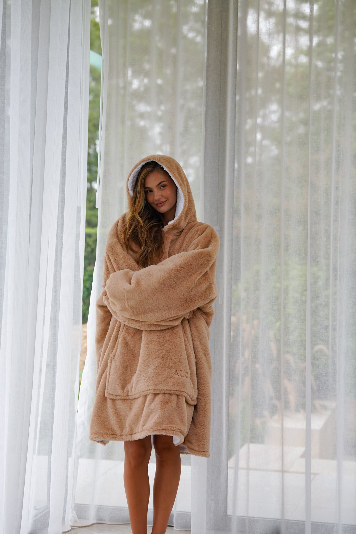 Moletom Oversized Com Capuz Cinnamon