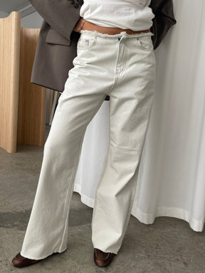 Jeans Cintura Baixa Lavagem Gelada