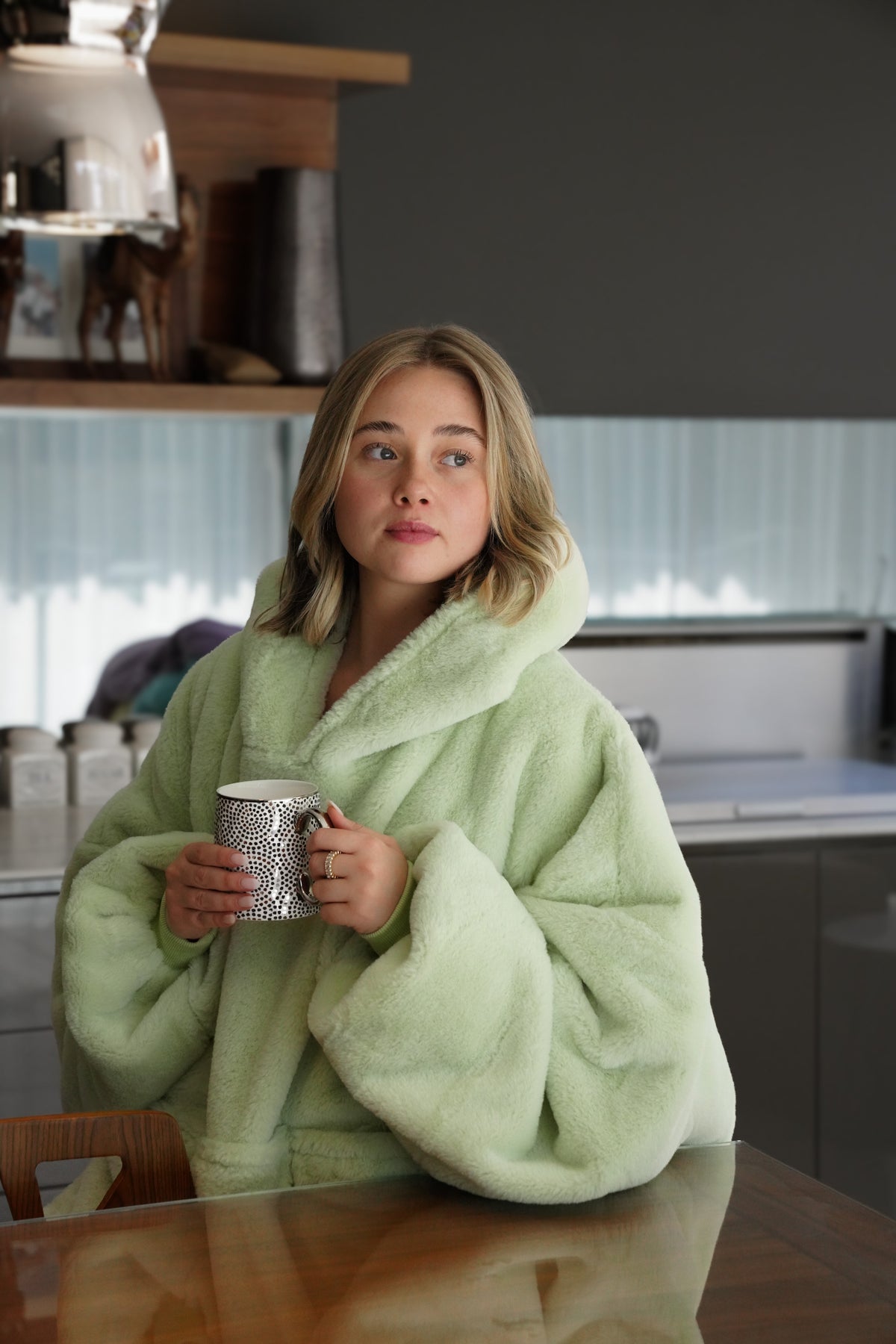 Moletom Oversized Com Capuz Long Kiwi