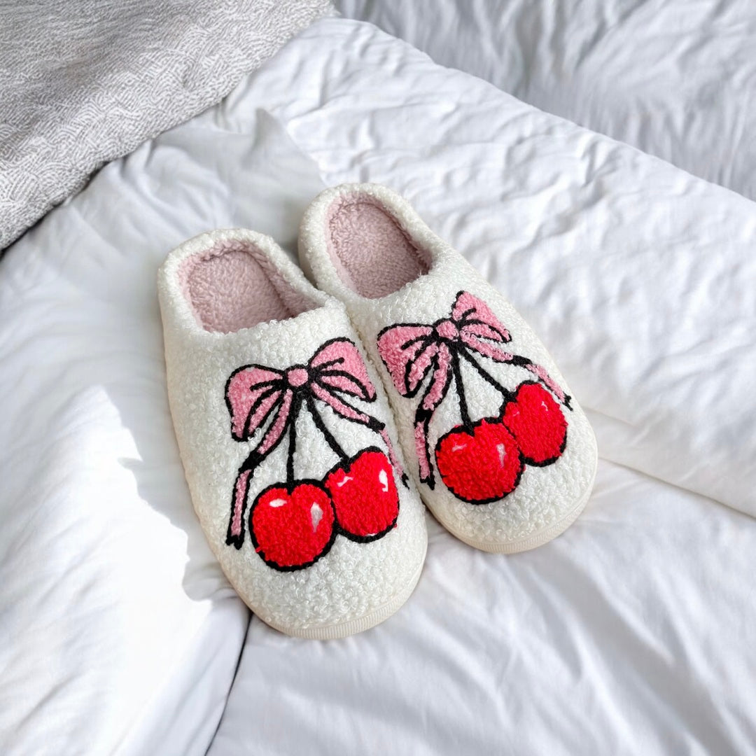 Pantufas Cereja Tie & Cherish