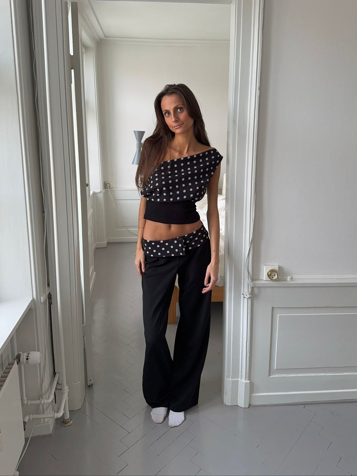 Calça Calsia com acabamento de bolinhas - Preto